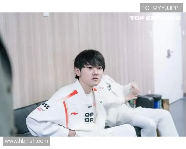 青年赛积分榜LNG战队以69分稳居第一位置展现强劲实力 青年赛积分榜LNG战队以69分稳居第一位置展现强劲实力